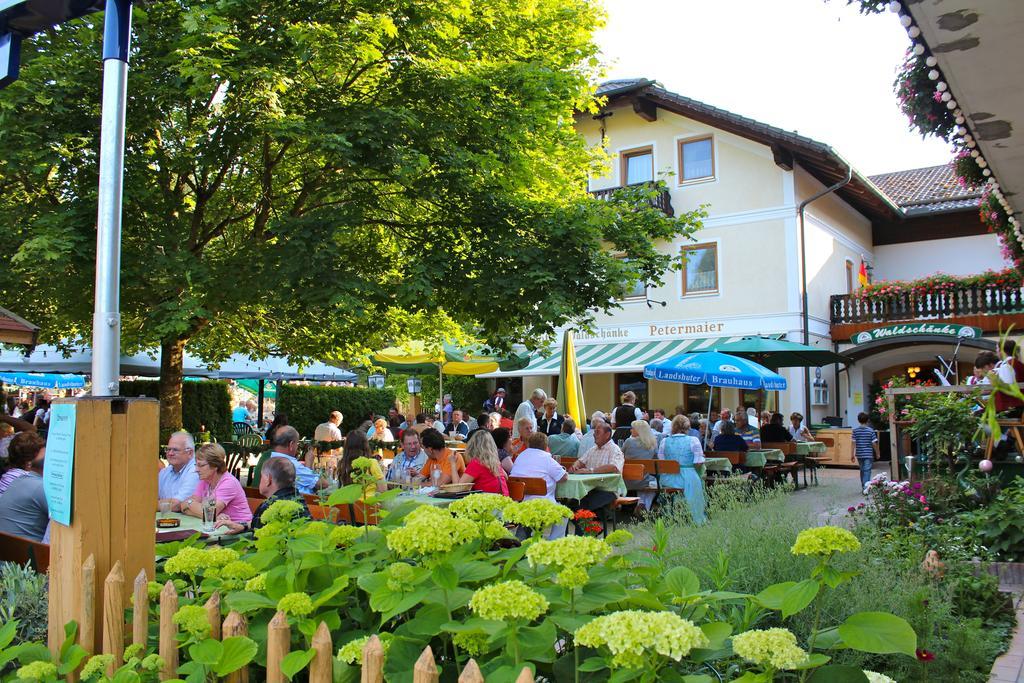 Land-Gut-Hotel Gasthof Waldschanke Altfraunhofen Exteriör bild